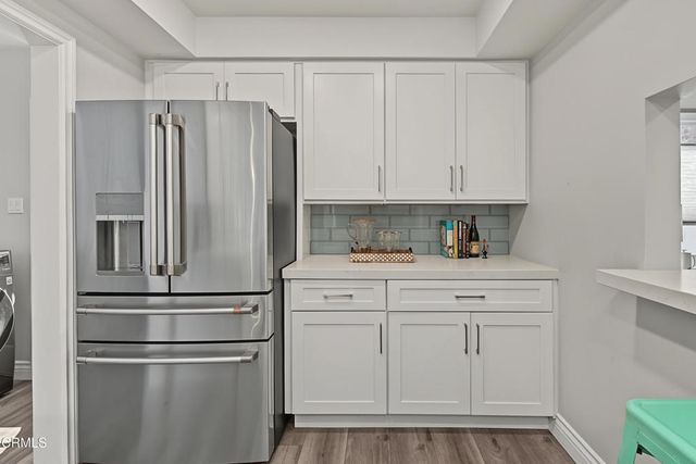 7643 Encino Avenue, Northridge, CA 91325