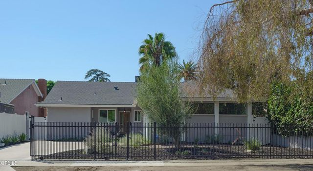 7643 Encino Avenue, Northridge, CA 91325