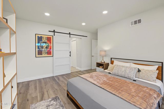 7643 Encino Avenue, Northridge, CA 91325