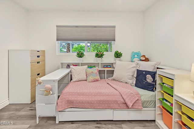 7643 Encino Avenue, Northridge, CA 91325