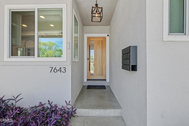 7643 Encino Avenue, Northridge, CA 91325