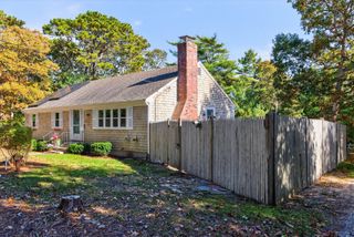 299 Depot Road, Harwich, MA 02645