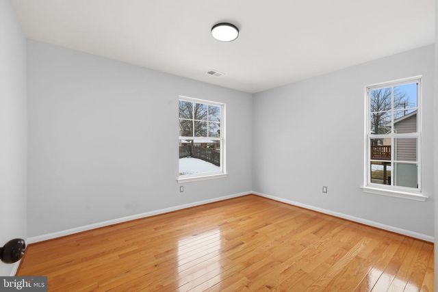 1811 IVERSON ST, Oxon Hill, MD 20745