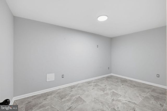 1811 IVERSON ST, Oxon Hill, MD 20745