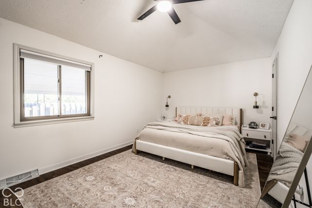 5526 Riva Ridge Drive, Indianapolis, IN 46237