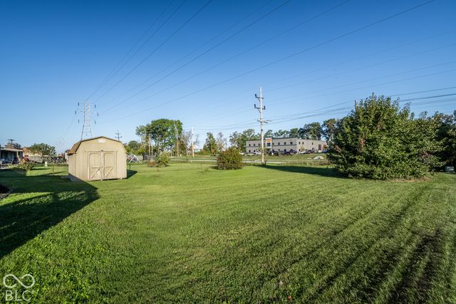 5526 Riva Ridge Drive, Indianapolis, IN 46237
