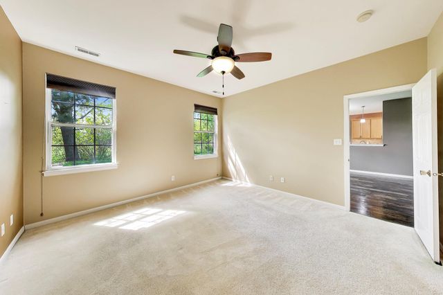 1447 Charlevoix Way, Schererville, IN 46375