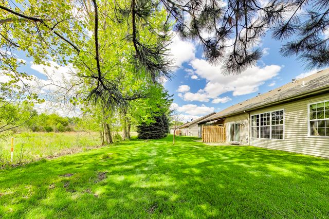 1447 Charlevoix Way, Schererville, IN 46375