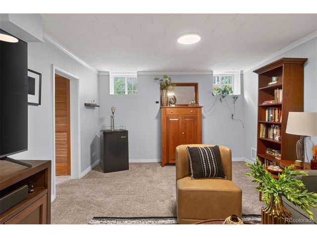3220 N Madison St, Denver, CO 80205