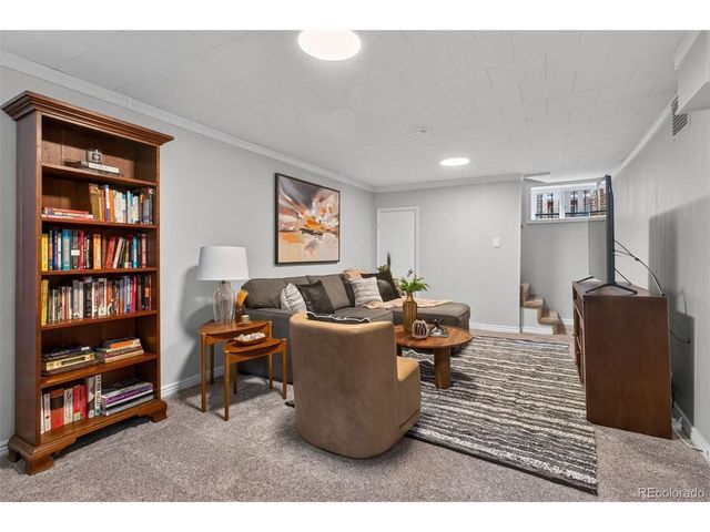 3220 N Madison St, Denver, CO 80205