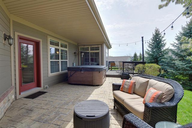 N114W17862 Blackstone COURT, Germantown, WI 53022