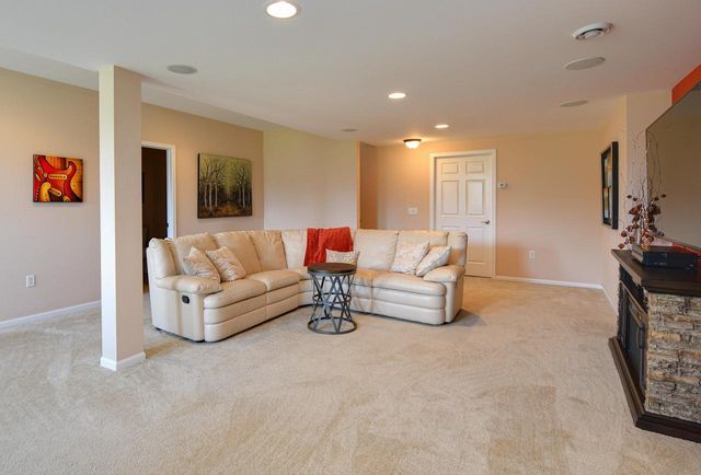 N114W17862 Blackstone COURT, Germantown, WI 53022