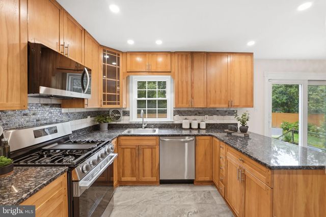 5611 CORNISH WAY, Alexandria, VA 22315