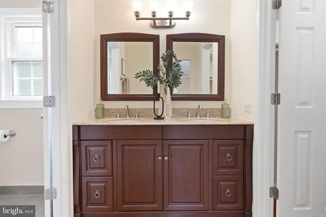 5611 CORNISH WAY, Alexandria, VA 22315