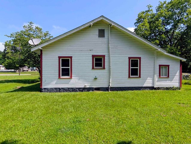 611 Hornbeck, Mena, AR 71953
