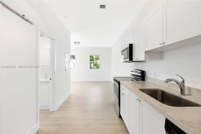 628 Santander Ave 3, Coral Gables, FL 33134