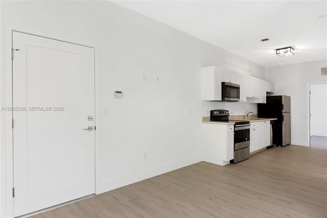 628 Santander Ave 3, Coral Gables, FL 33134