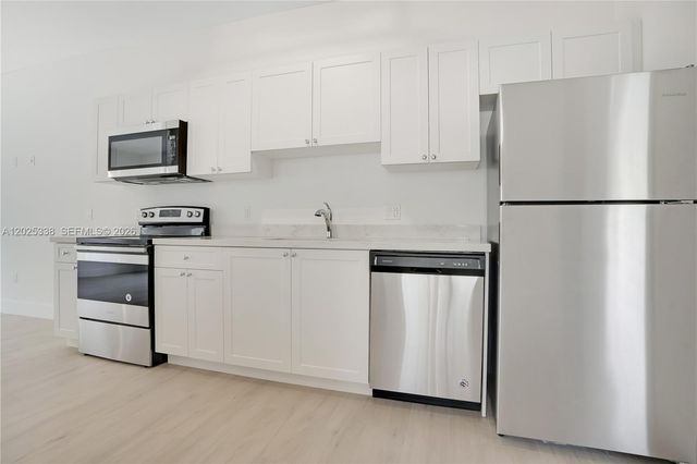 628 Santander Ave 3, Coral Gables, FL 33134
