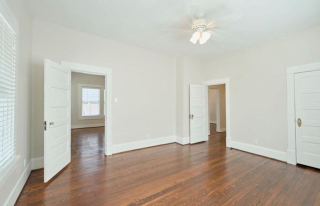 219 W 13th Street, Houston, TX 77008