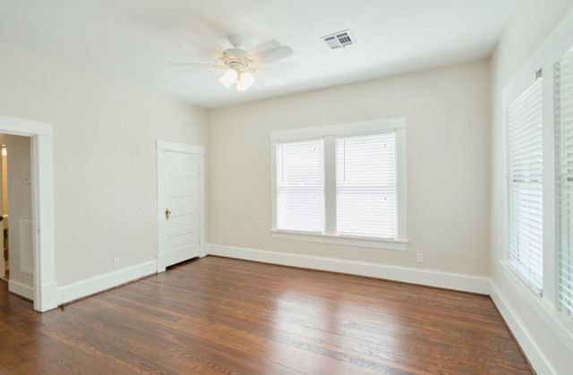 219 W 13th Street, Houston, TX 77008