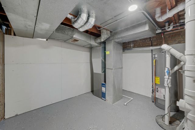 406 N Elm Street, Mount Prospect, IL 60056