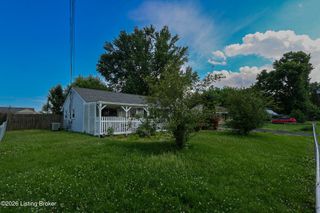 9409 Dalton Dr, Louisville, KY 40272