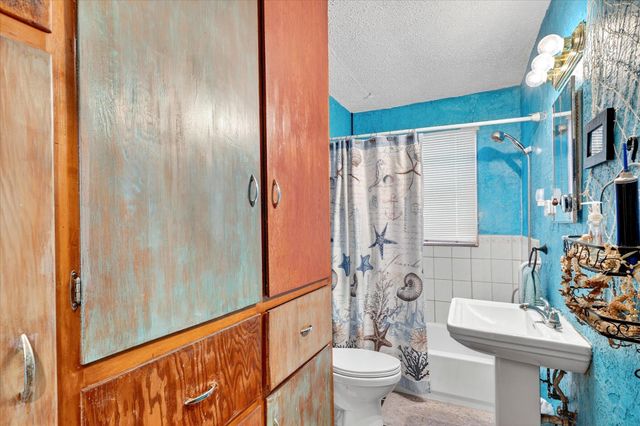 406 E Grant Street, Ash Grove, MO 65604