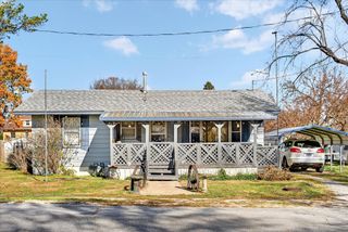 406 E Grant Street, Ash Grove, MO 65604