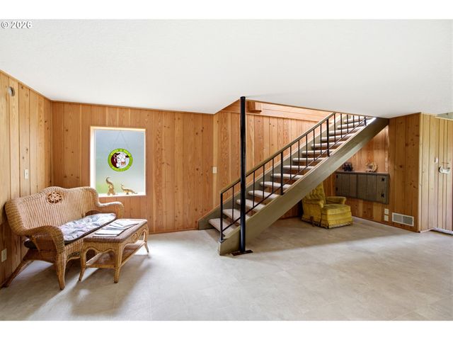 1349 Ne EAST DEVILS LAKE Rd, Otis, OR 97368