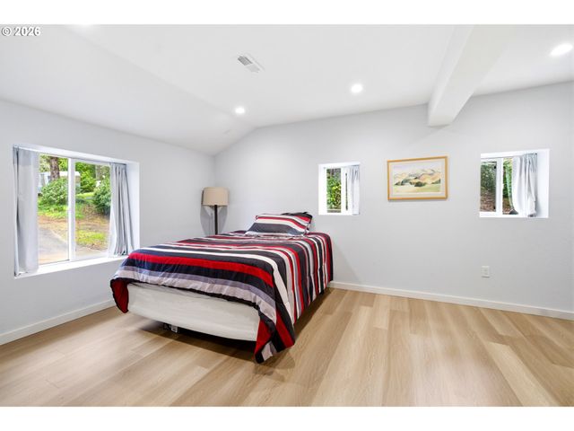 1349 Ne EAST DEVILS LAKE Rd, Otis, OR 97368