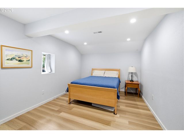 1349 Ne EAST DEVILS LAKE Rd, Otis, OR 97368