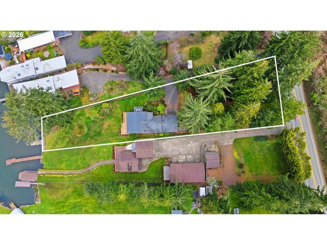 1349 Ne EAST DEVILS LAKE Rd, Otis, OR 97368