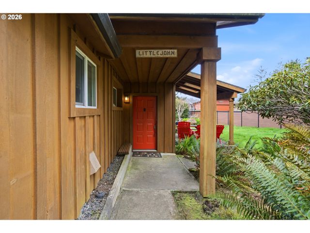 1349 Ne EAST DEVILS LAKE Rd, Otis, OR 97368