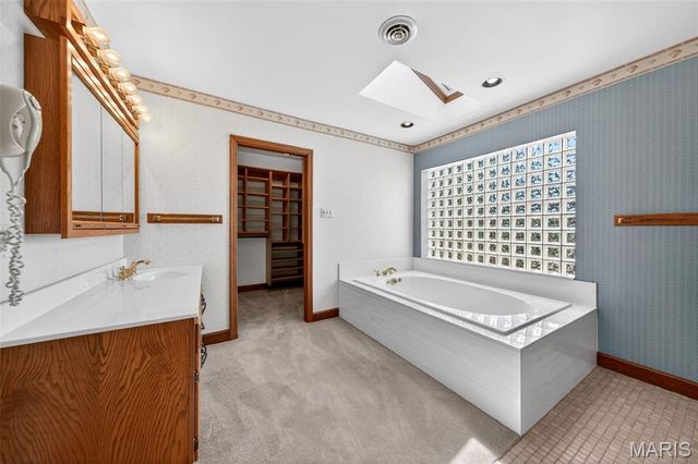 7828 Stanford Avenue, University City, MO 63130