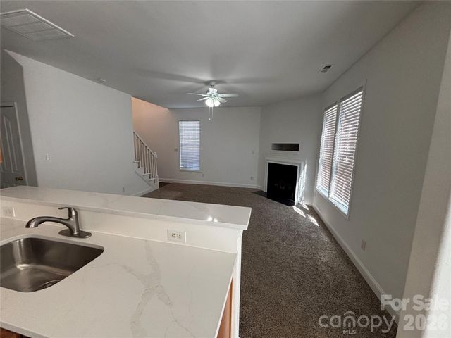 1701 Wilburn Park Lane, Charlotte, NC 28269