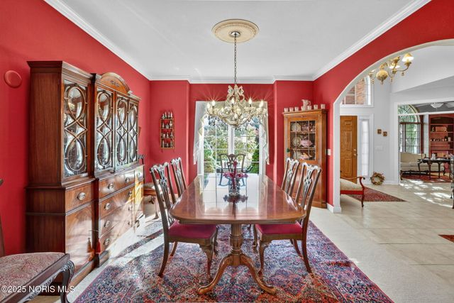 7961 Clover Creek Road, Maumee, OH 43537