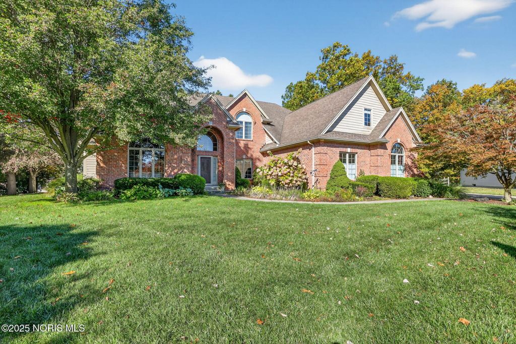 7961 Clover Creek Road, Maumee, OH 43537