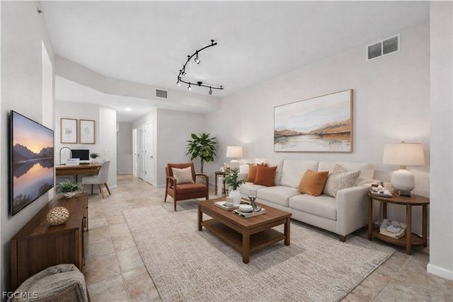 13110 Pebblebrook Point CIR 102, Fort Myers, FL 33905