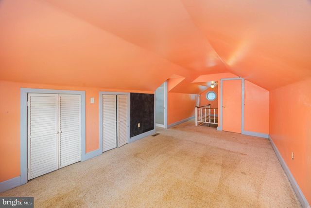 7 S GEORGE ST, Mechanicsburg, PA 17055