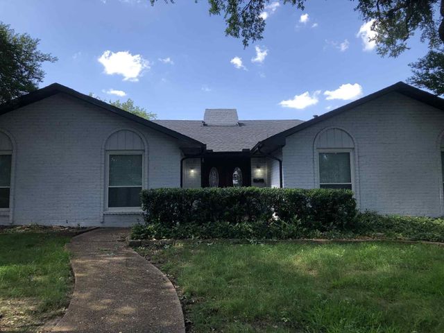 3957 High Summit Drive, Dallas, TX 75244