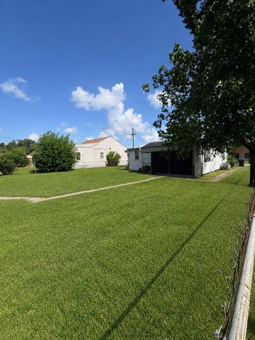 625 Hobson St, Houma, LA 70360