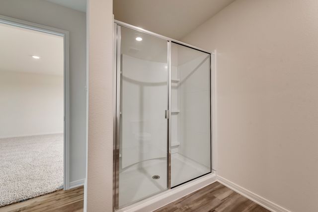 301 Shaw Creek Boulevard, Ferris, TX 75125