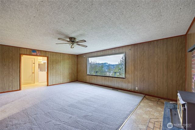 2703 Anderson Hill Road SW, Port Orchard, WA 98367