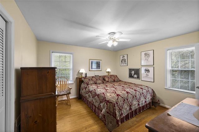 1125 Crest Brook Lane, Roswell, GA 30075