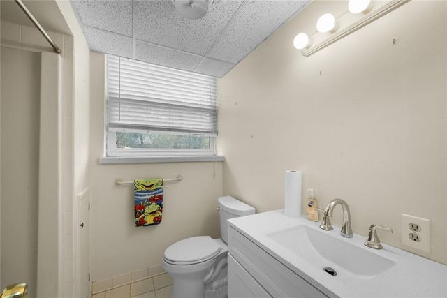 1125 Crest Brook Lane, Roswell, GA 30075