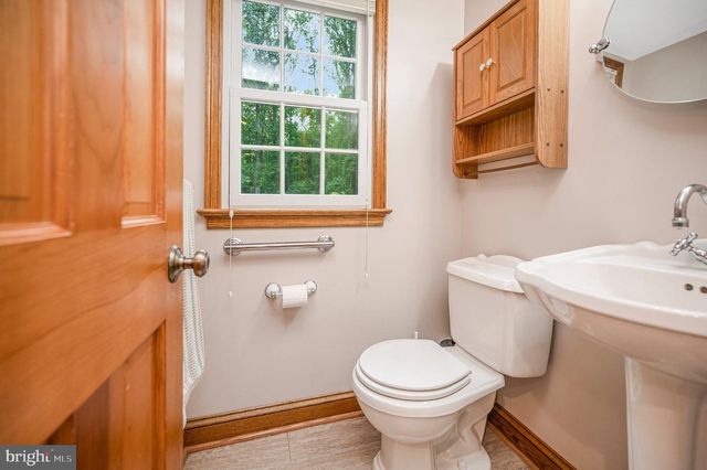 3 FRANKLIN ST, Stafford, VA 22556