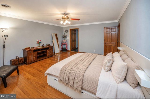 3 FRANKLIN ST, Stafford, VA 22556
