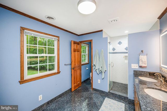 3 FRANKLIN ST, Stafford, VA 22556