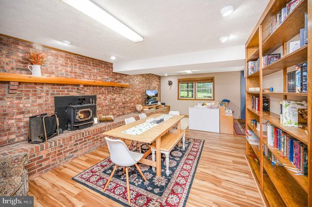 3 FRANKLIN ST, Stafford, VA 22556
