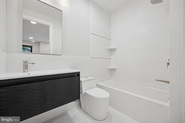 108 N VAN PELT ST, Philadelphia, PA 19103